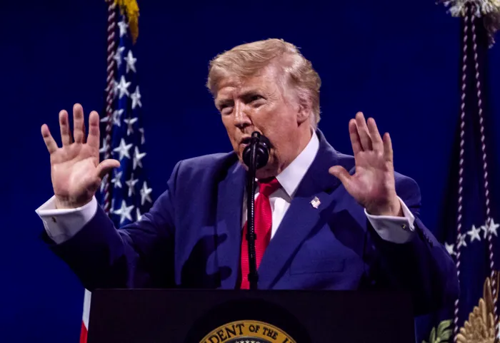 EXTERNE Trump: Strâmtoarea Ormuz este deschisă traficului comercial, în pofida escaladării conflictului cu Iranul