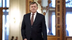 Crin Antonescu, despre candidatura lui Gigi Becali: E binevenit în această competiţie