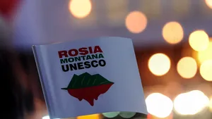 BREAKING: Gabriel Resources anunţă oficial: Firma nu are bani să plătească suma acordată de tribunal către statul român. ”Compania are în acest moment disponibili aproximativ 2 mil. dolari, pe care ne aşteptăm să îi terminăm până în luna mai. Există un risc semnificativ ca o finanţare suplimentară să nu fie disponibilă”