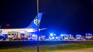 O aeronavă  Ryanair a fost forţată să aterizeze la Berlin. Presa germană vorbeşte despre o ameninţare cu bombă