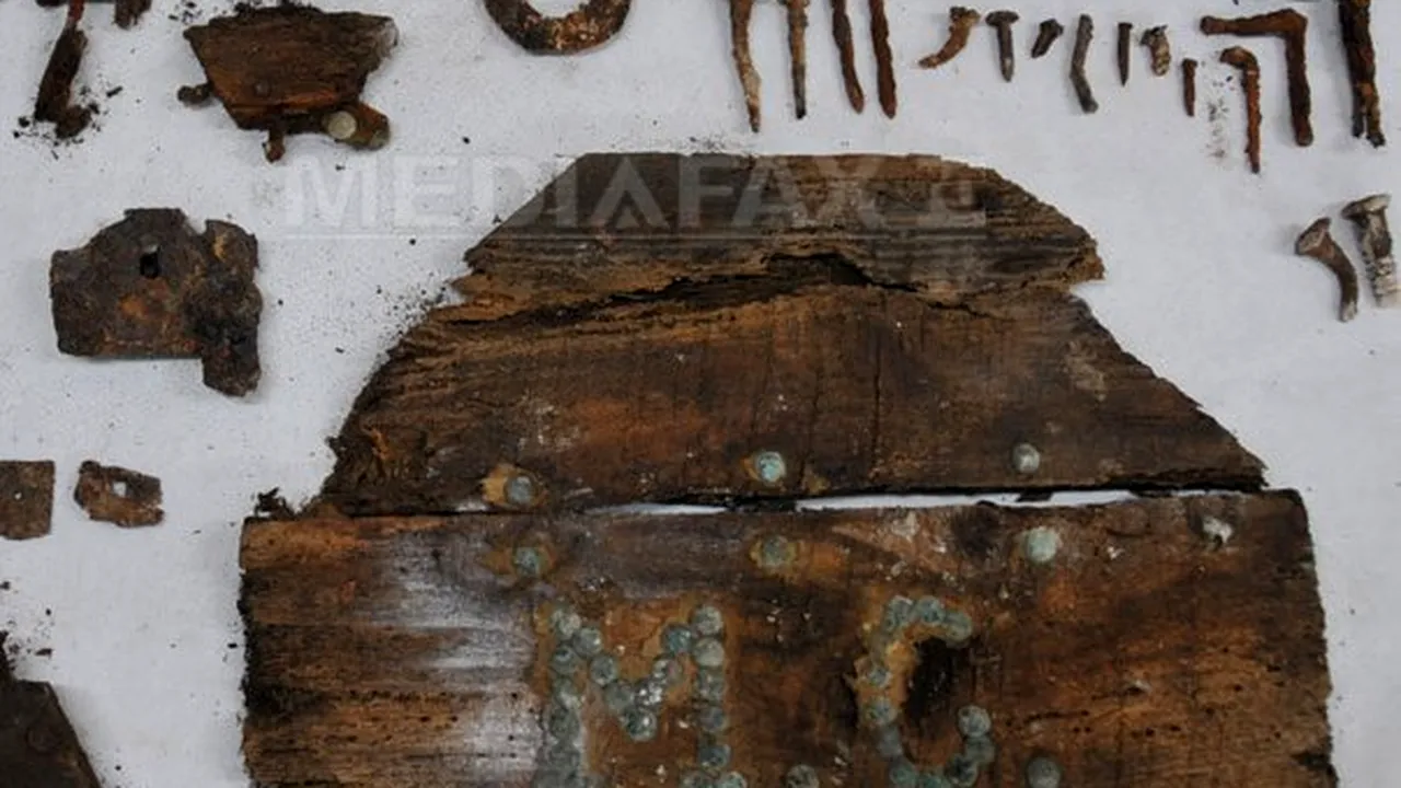 Un sicriu cu iniţialele lui Miguel de Cervantes, descoperit la Madrid - FOTO