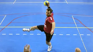Adversarele echipelor româneşti de handbal masculin în sferturile cupelor europene