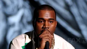 Kanye West, criticat pentru că i-a cântat preşedintelui Kazahstanului