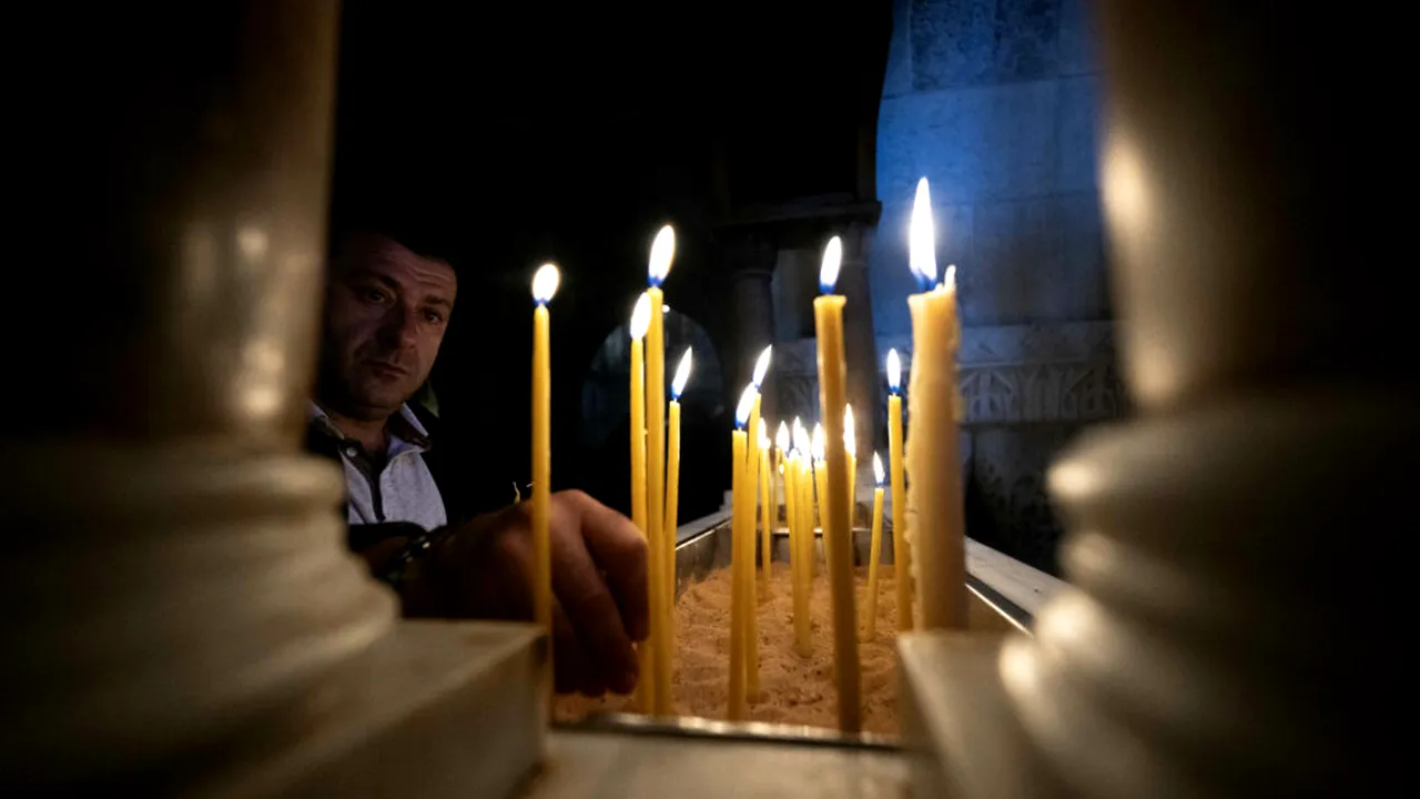 Săptămâna Mare în Spania: procesiuni și ramuri de palmier. Antonio Banderas s-a alăturat mulțimii