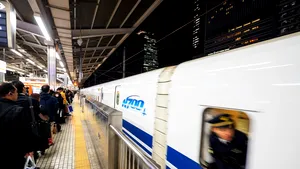 China a prezentat prototipul celui mai rapid tren. Tehnologia este asemănătoare cu cea folosită de Elon Musk