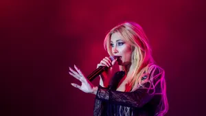 EXCLUSIV Lora îşi anunţă retragerea din competiţia pentru Eurovision 2017