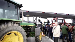 MAE le recomandă românilor evitarea frontierei greceşti de la Prohamonas
