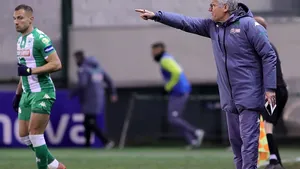 Panathinaikos Atena şi Ladislau Boloni şi-au încheiat aventura în Cupa Greciei