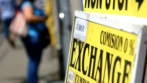 Francul elveţian, la maximul istoric faţă de leu. Vezi cursul BNR