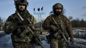 Războiul din Ucraina, ziua 373. Statele Unite au anunţat un nou pachet de ajutor militar / Alertă în toată Ucraina: a fost detectat un MiG-31K al Forţelor Aeriene Ruse capabil să transporte racheta hipersonică Kinjal / Rusia a aruncat în aer un pod important din Bahmut, oraş pe care spune că l-a înconjurat / Explozie misterioasă la 100 km de Moscova