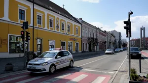 Un oraş din România a interzis circulaţia maşinilor pe 1 şi 2 mai 