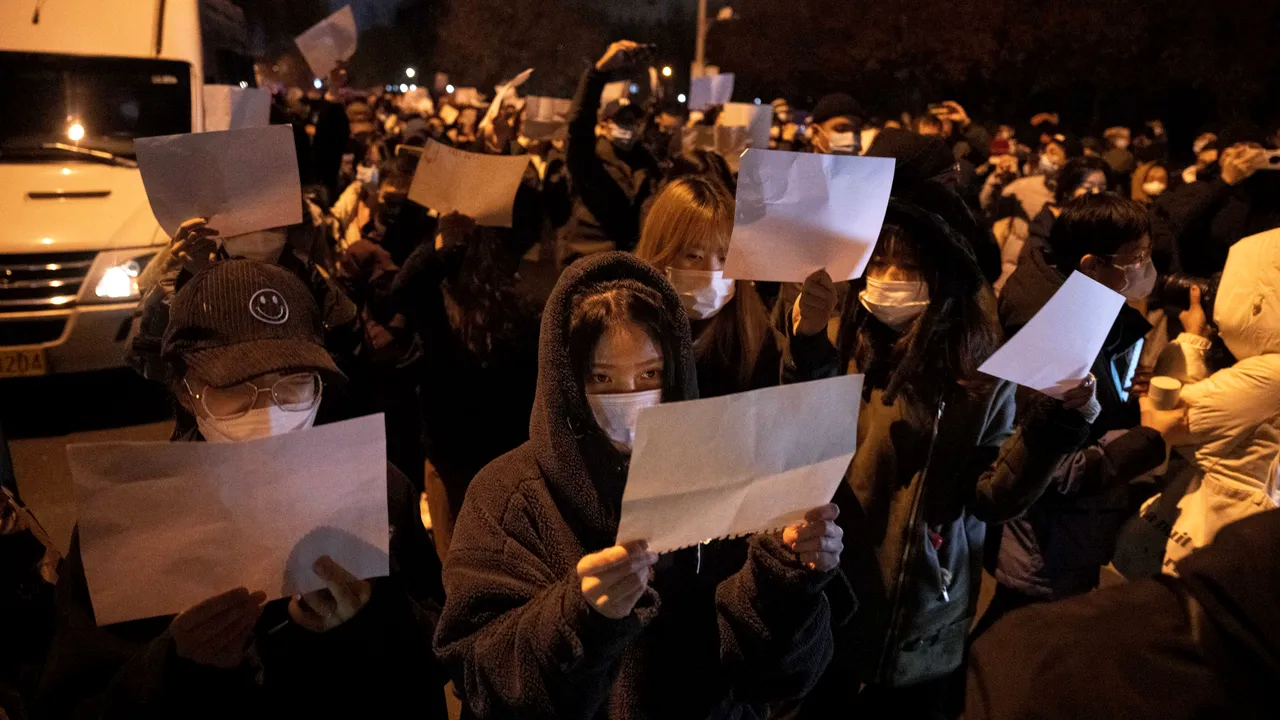 Administraţia SUA susţine prudent dreptul cetăţenilor Chinei de a protesta paşnic