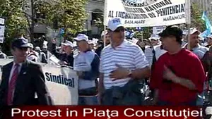 Mii de sindicalişti au protestat în Piaţa Constituţiei