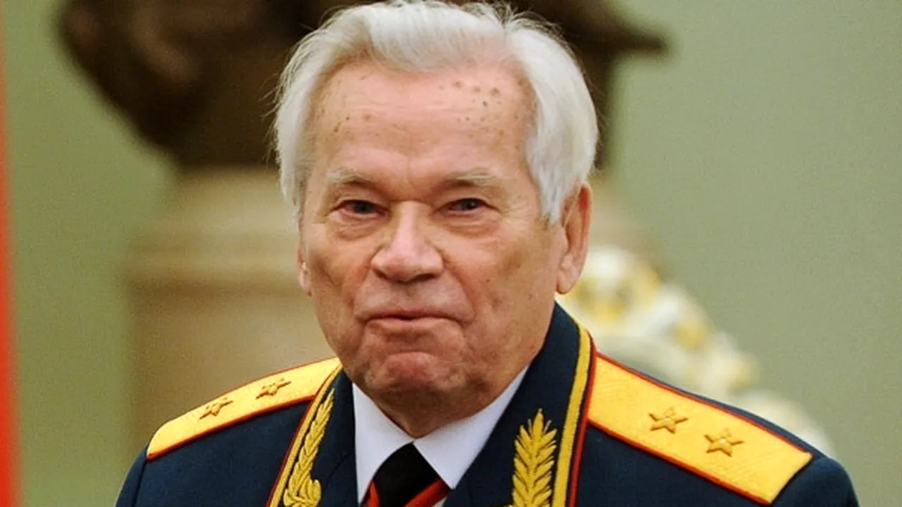 Mihail Kalaşnikov şi-a regretat invenţia, într-o scrisoare trimisă patriarhului Kiril