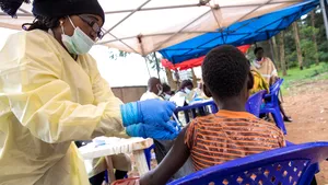 Vaccinul împotriva Ebola, dezvoltat de compania farmaceutică Merck, a fost aprobat de autorităţile din SUA
