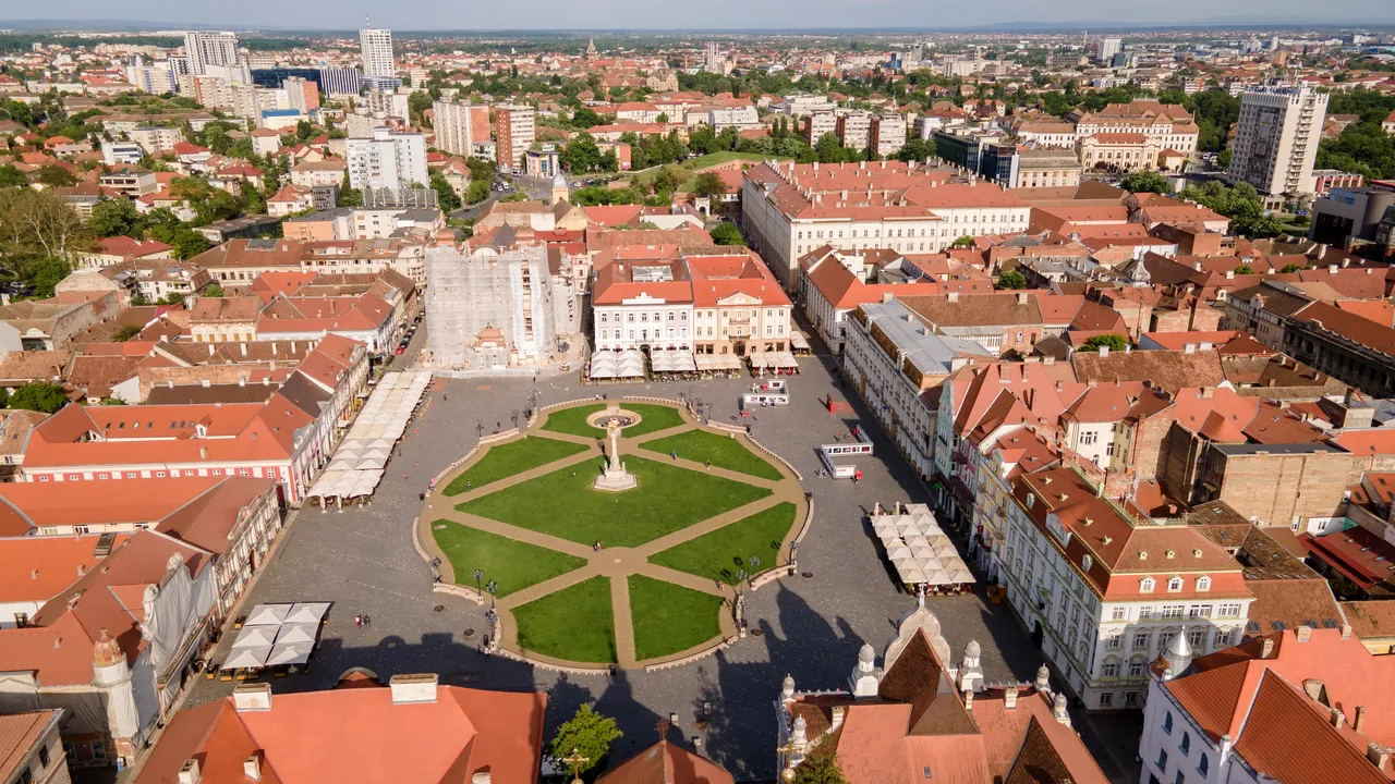 Clujul nu mai este judeţul cu cele mai mari salarii din ţară, după Bucureşti. Timişul prinde elan şi se apropie de Capitală