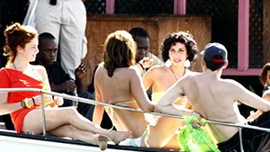 Amy Winehouse vrea să se mute în Caraibe
