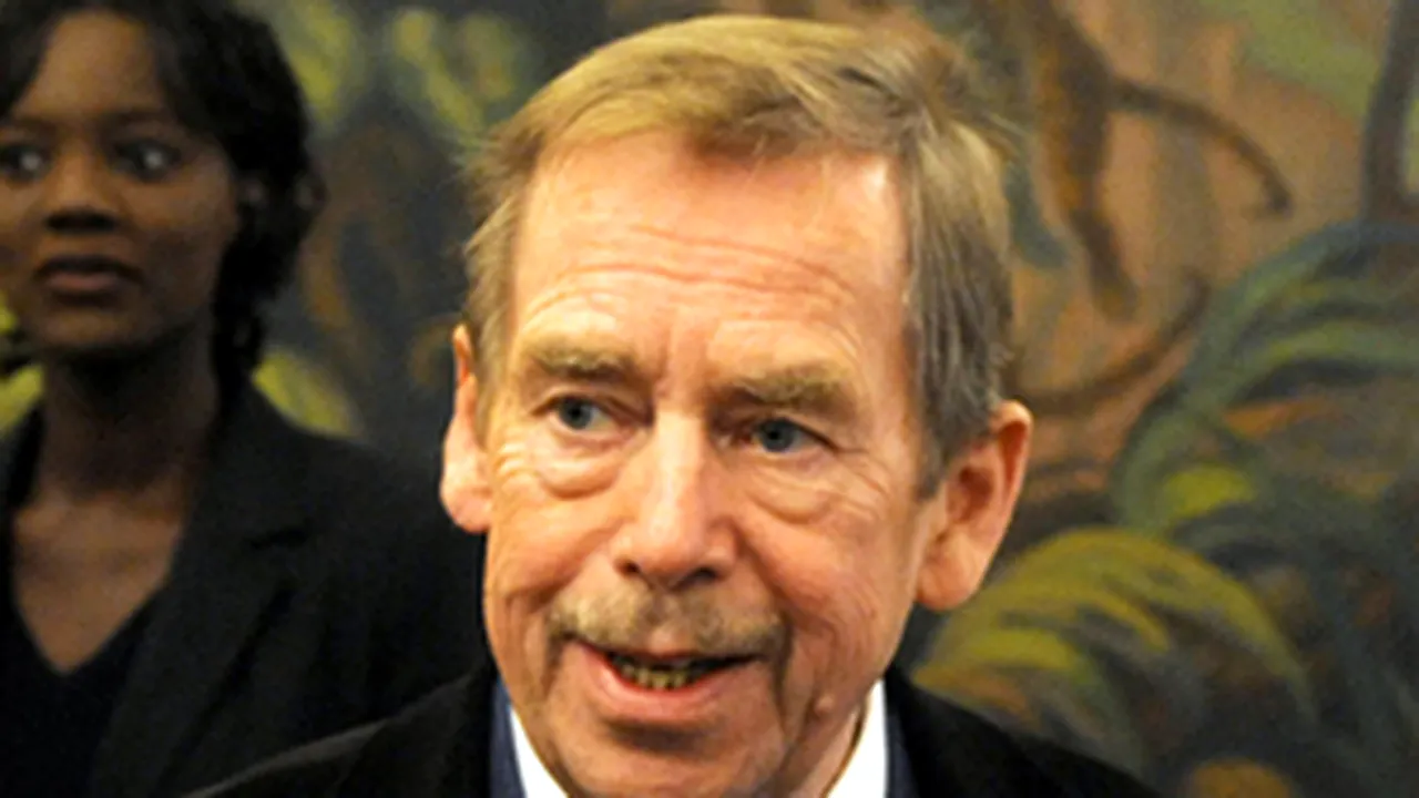Starea de sănătate a lui Vaclav Havel rămâne gravă