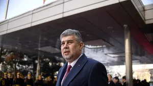 Premierul Marcel Ciolacu va fi primit joi în audienţă la Papa Francisc
