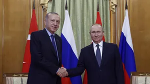 Putin şi Erdogan s-au întâlnit la Soci. Cei doi lideri vor îmbunătăţirea relaţiilor: 