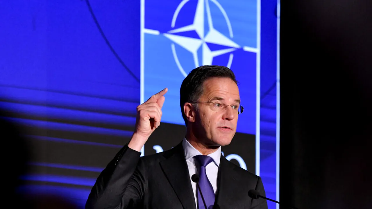 Șeful NATO afirmă că UE nu trebuie să se îndepărteze de SUA în domeniul apărării