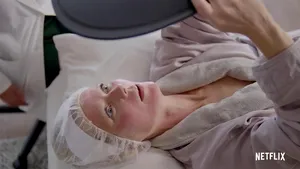 Gwyneth Paltrow vinde lumânări cu „aroma zonelor ei intime”