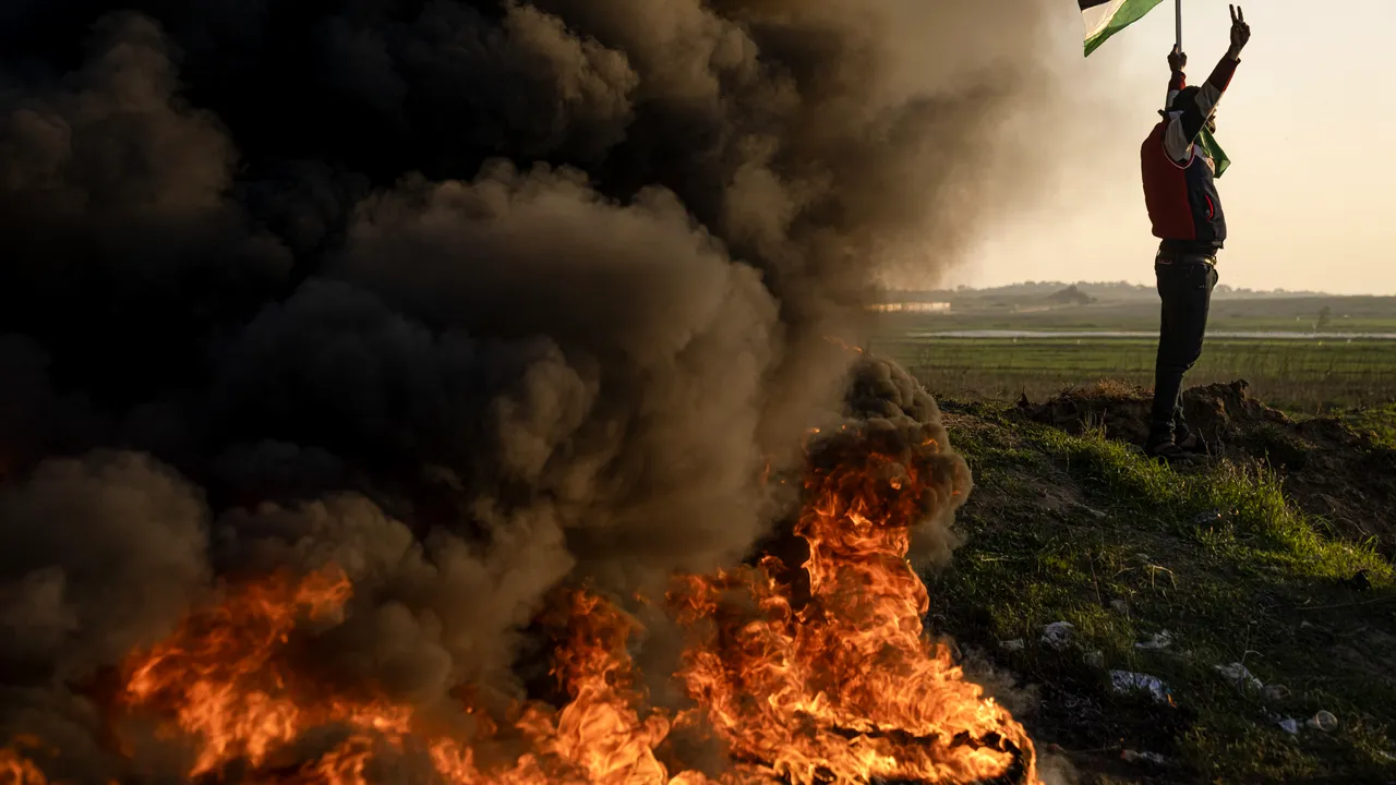 Armata israeliană a atacat poziţii islamiste din Fâşia Gaza, ca ripostă la un atac cu rachetă