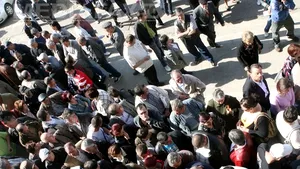 Persoanele trecute de 45 de ani rămân principalii vizitatori la Bursa locurilor de muncă