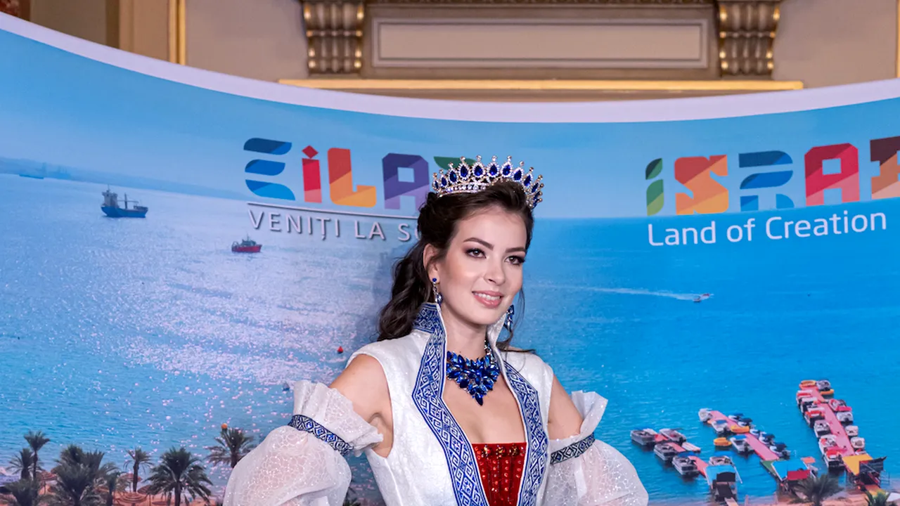 Miss Universe România va purta o rochie cu 10.000 de cristale Swarovski în culorile tricolorului