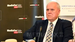 CONFERINŢA MEDIAFAX - Oncolog: Unii oameni au nivel scăzut de educaţie medicală. Mulţi se tratează după reviste