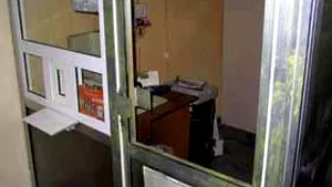 Jaf la o casă de schimb valutar din Iaşi