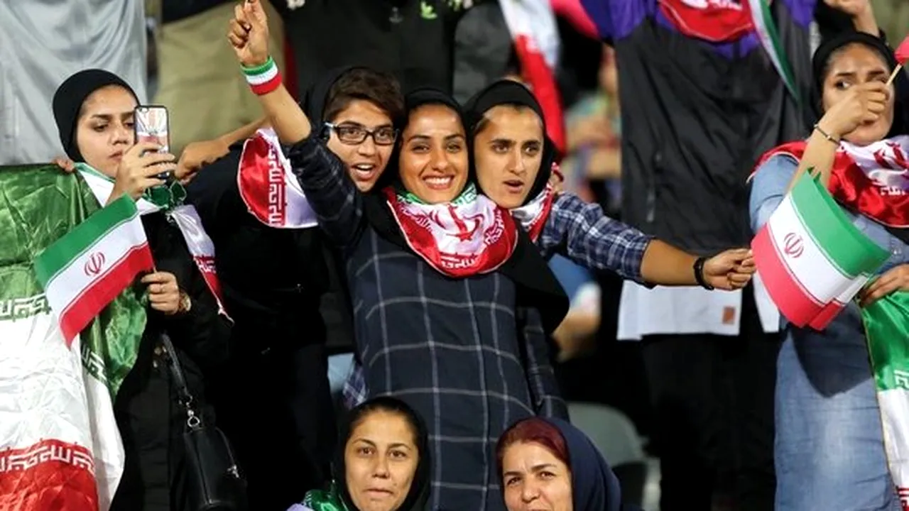 Mişcare de emancipare în Iran: Sute de femei, lăsate să participe la marea finală a Ligii Campionilor Asia