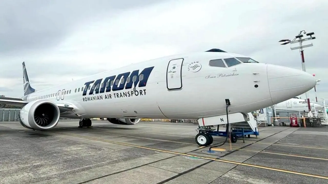 Aeronava TAROM „Ivan Patzaichin” a făcut primul zbor oficial. La Chișinău a fost primită cu tunuri de apă
