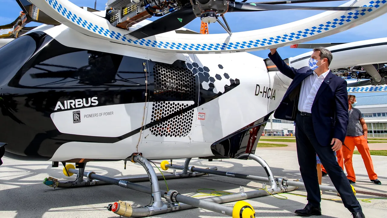FOTO Taxiul zburător de la Airbus a apărut pentru prima oară în public. Transportă maximum patru persoane şi poate fi pilotat de la distanţă