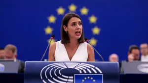Irene Montero, discurs fără precedent despre locuințe: „Vrei afaceri? Fă-le cu ceasuri!” Ce casă are eurodeputata