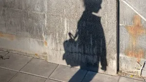 Povestea Ionelei: frumuseţea ascunsă în greutăţi şi talentul născut din traumele vieţii