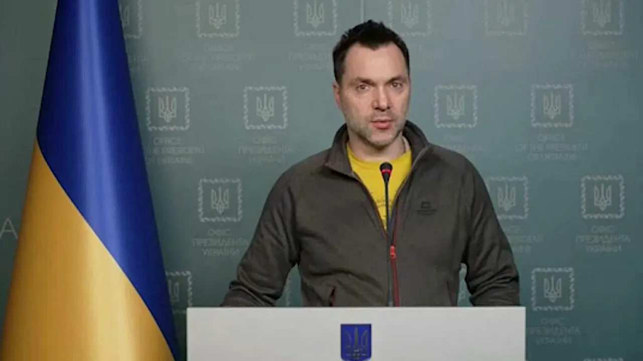 Fostul consilier controversat al lui Zelenski, vizat de un mandat de arestare emis de Rusia