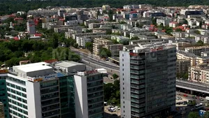 CBRE: 15 tranzacţii mari cu terenuri au avut loc în primele 6 luni, în valoare de peste 50 milioane de  euro