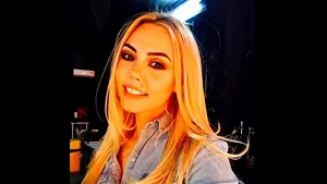 FOTO | Cântăreaţa Denisa Răducu va fi înmormântată astăzi, în satul natal, lângă Drăgăşani