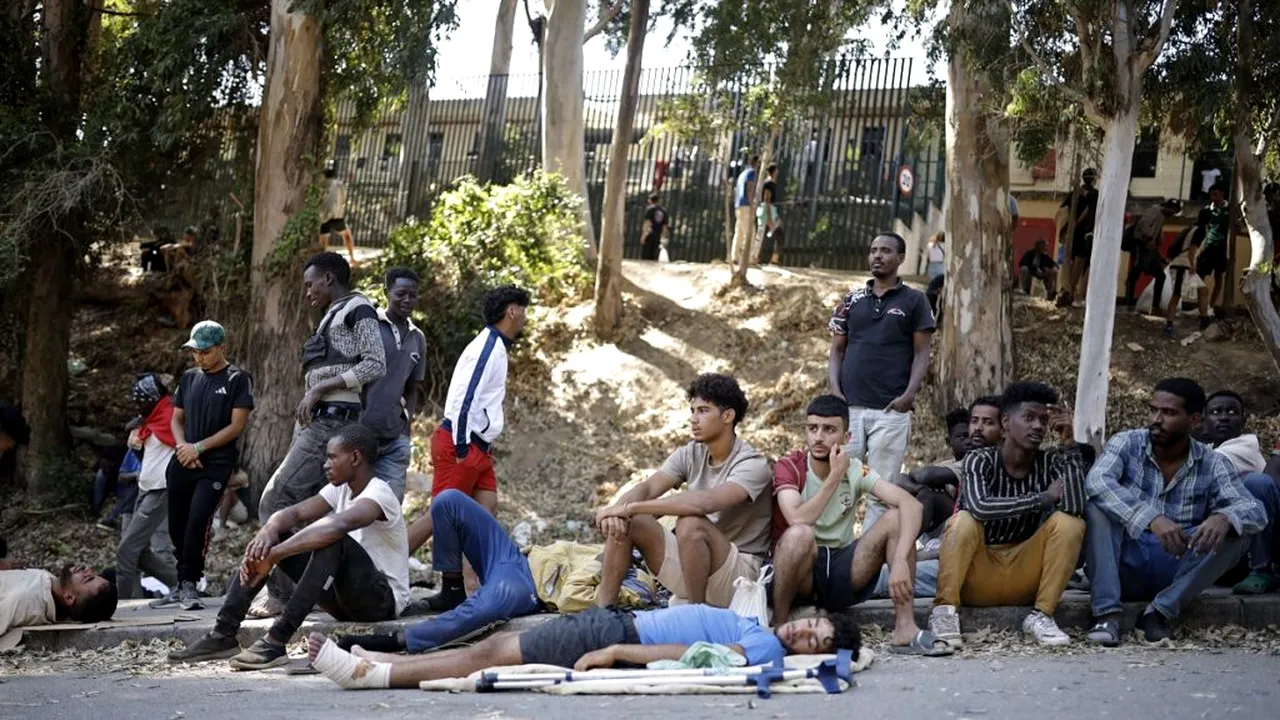 Cine sunt migranții care au reușit să rămână în Ceuta, după cea mai gravă criză din istoria orașului