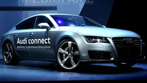 BMW şi Audi au prezentat la CES sisteme de pilot automat pentru parcare sau trafic aglomerat