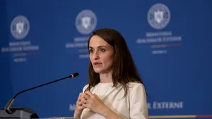 Oana Țoiu, discuții cu omologul pakistanez despre acordul SUA - Iran. Ce rol ar putea avea România în implementarea înțelegerii?