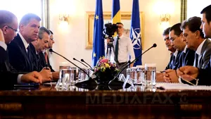 Iohannis a subliniat, la consultări, obligaţia consolidării credibilităţii strategice a României