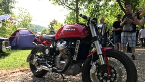 Proiect de lege: Permisul auto categoria B va putea fi folosit şi pentru motocicletele uşoare