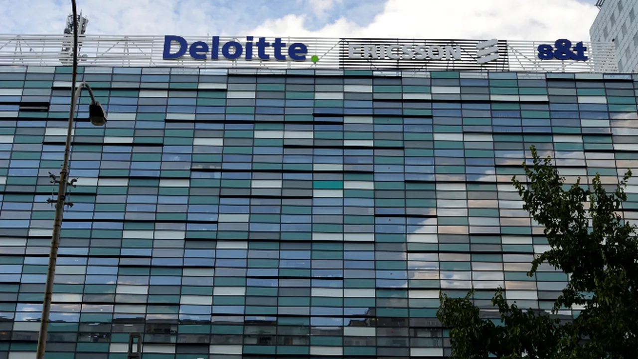 Deloitte: 