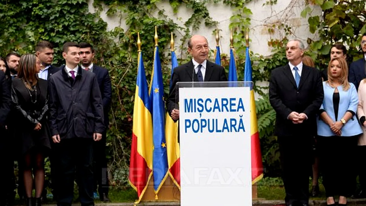 Traian Băsescu s-a înscris în PMP: Dacă nu pot lăsa moştenire un PDL, voi lăsa o mişcare populară. Voi rămâne un politician extrem de incomod, fără să vreau război - FOTO