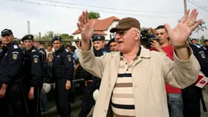 Dragomir: Nu huliganii fac legea într-o ţară