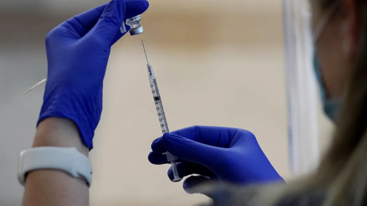 Alexandru Rafila: Vaccinarea nu este şi nu va deveni obligatorie