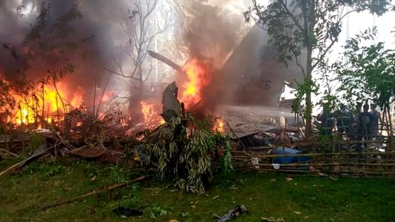 Tragedia aviatică din Filipine. Bilanţul victimelor se ridică la 47 militari morţi şi 49 răniţi. Trei civili au fost ucişi

