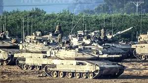 Israelul nu exclude o invazie sau ofensivă terestră în Fâşia Gaza